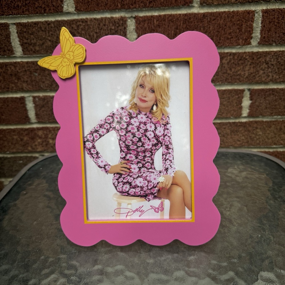 Dolly Parton Summer 2026 5x7 Picture Frame Pink With Butterfly NEW